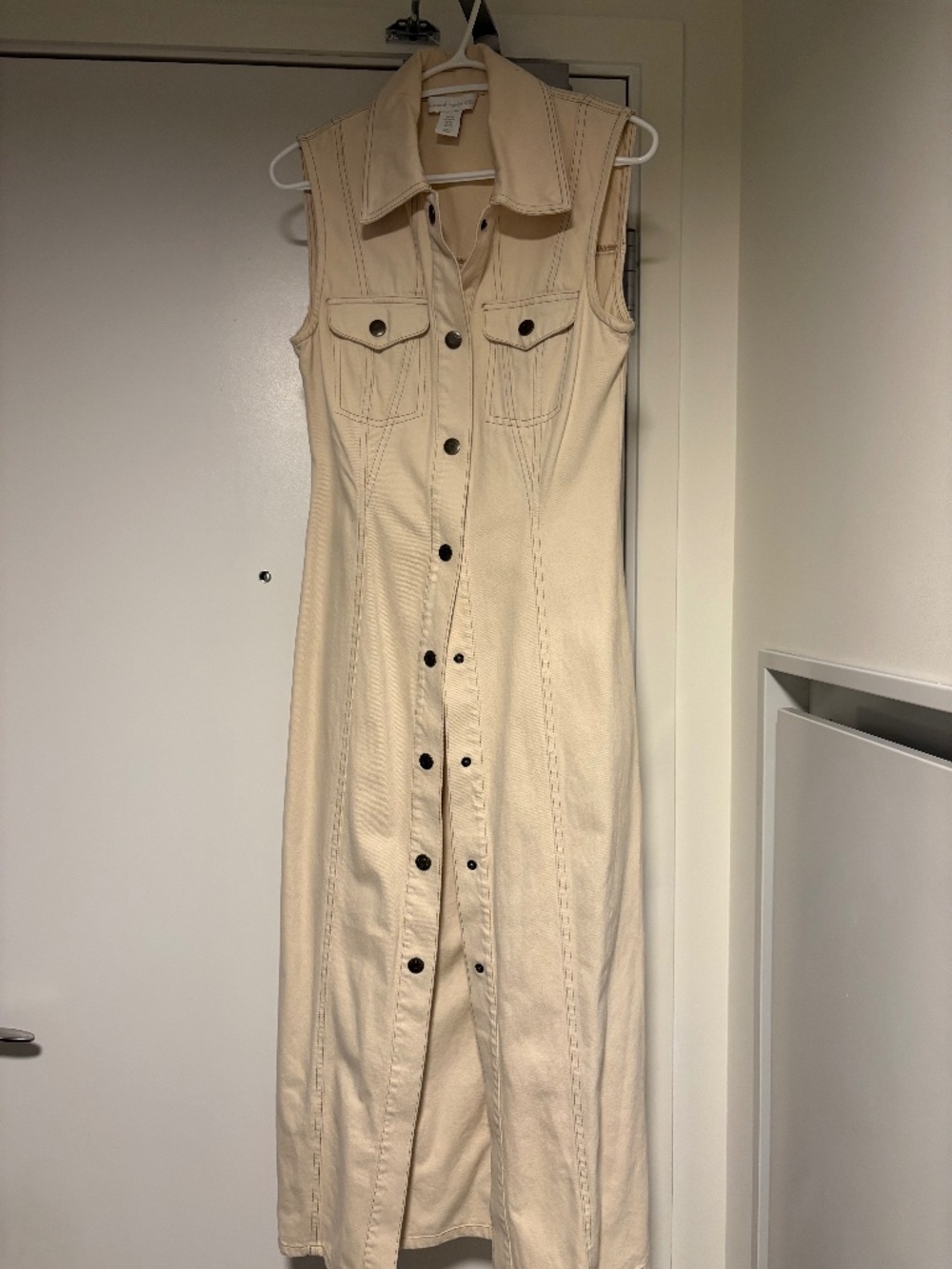 House of Harlow 1960 Beige Button Front Midi Dress XS Sleeveless Utility Style